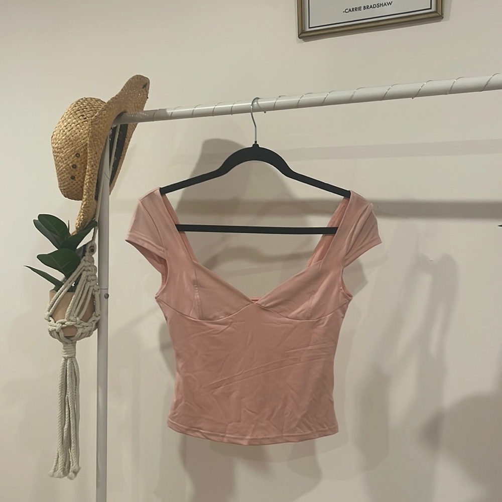 Cute Pink Top Women’s XS